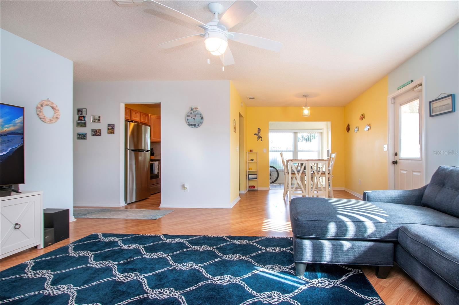 Image 14 of 49 For 1804 Foxhunt Drive B