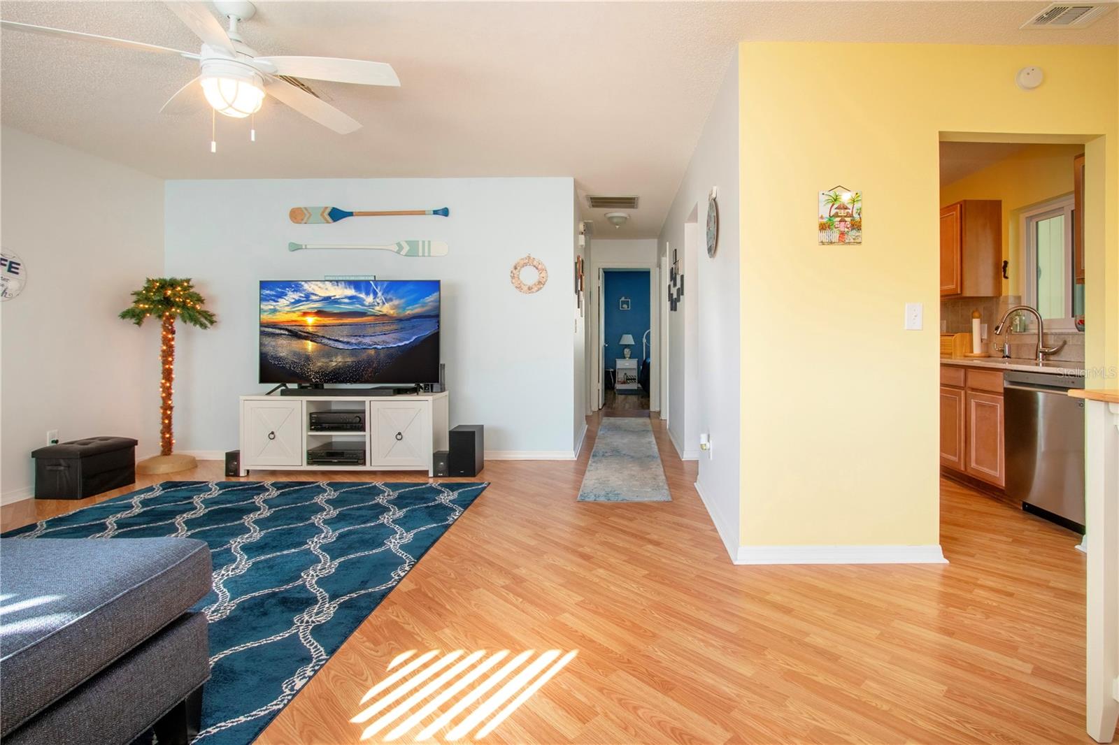 Image 2 of 49 For 1804 Foxhunt Drive B