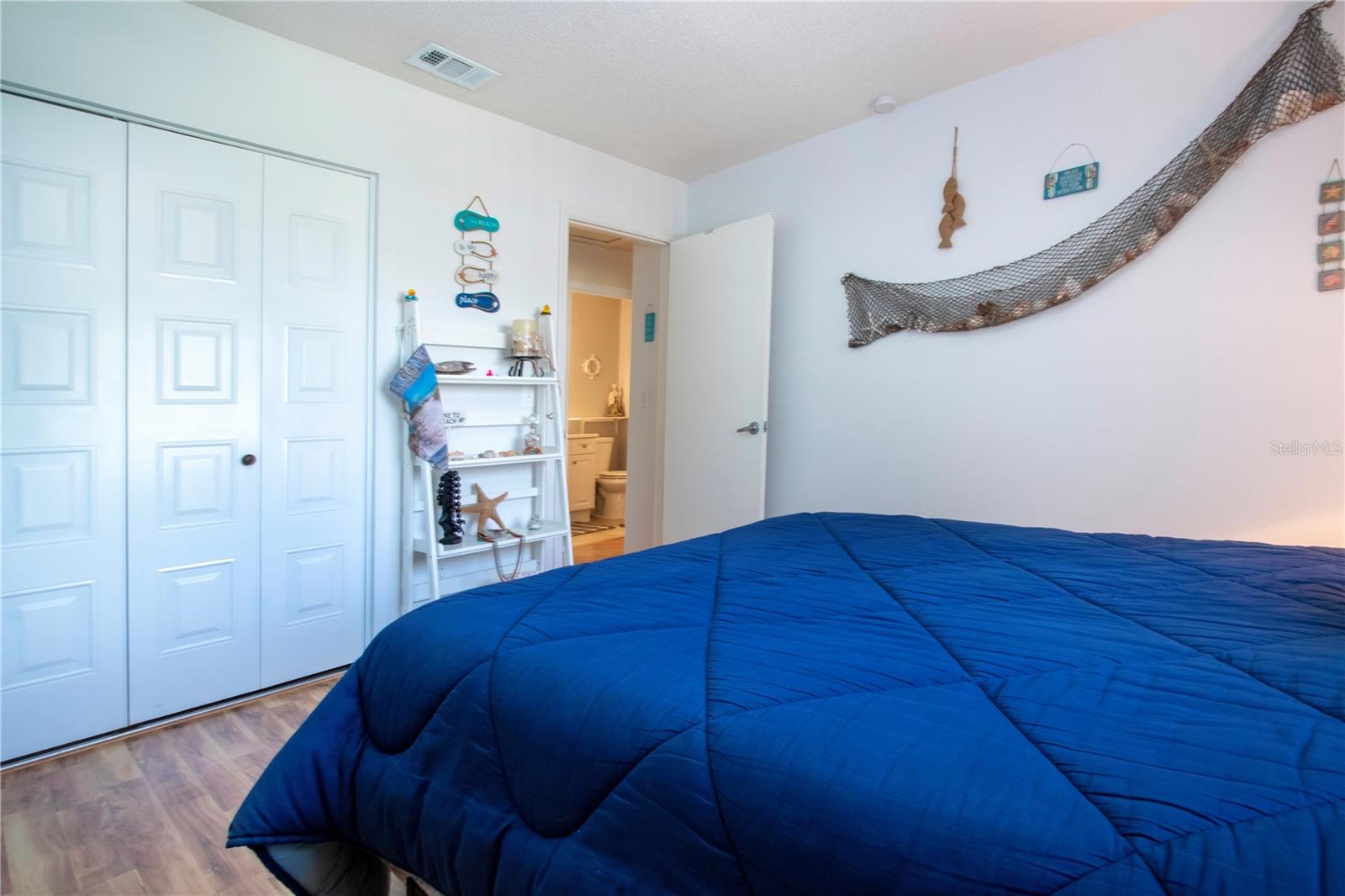 Image 26 of 49 For 1804 Foxhunt Drive B