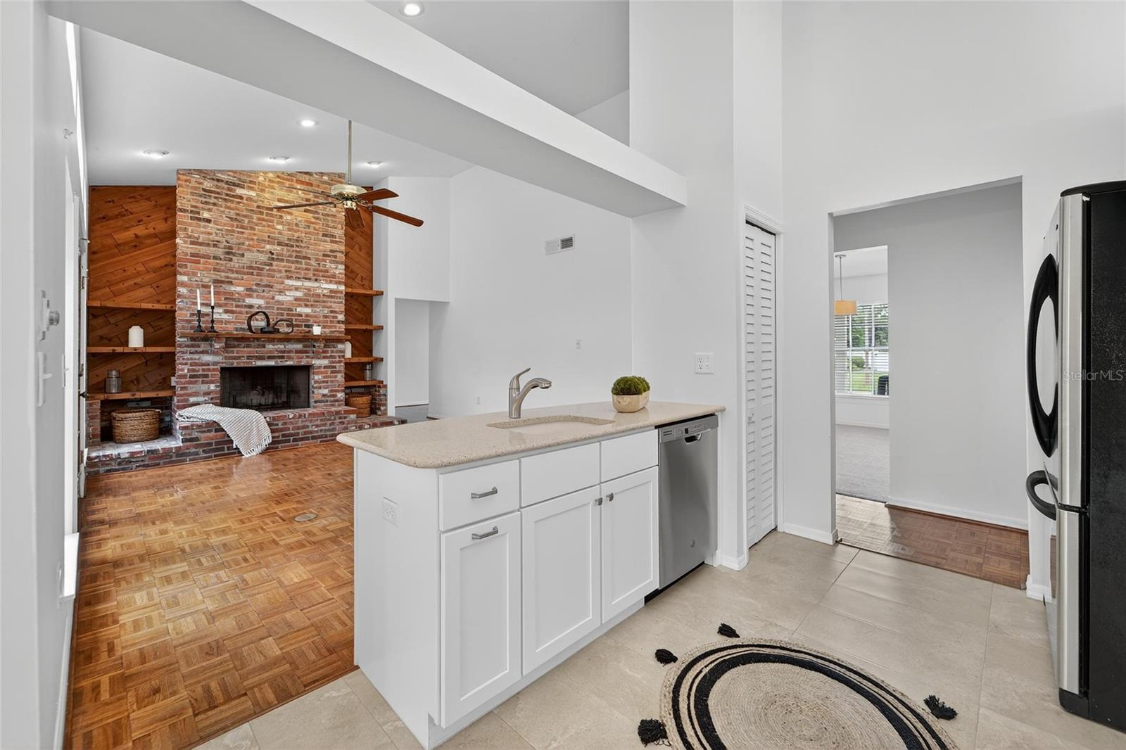 Image 20 of 100 For 2873 Sea Pines Circle W