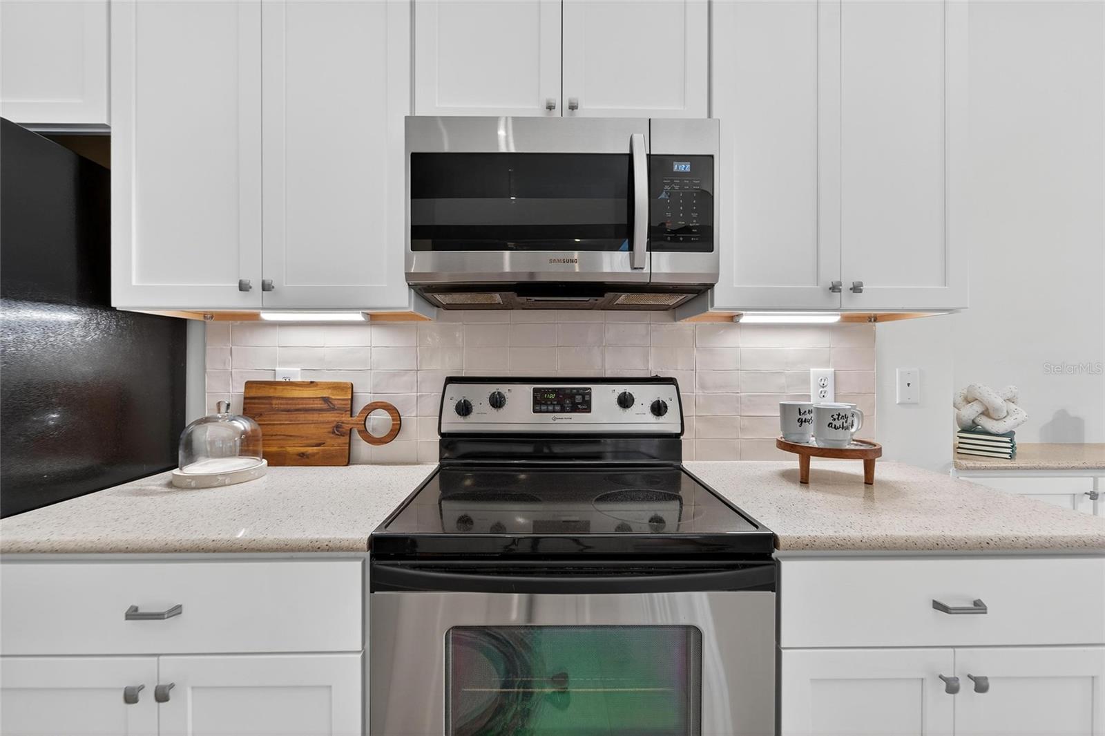 Image 21 of 100 For 2873 Sea Pines Circle W
