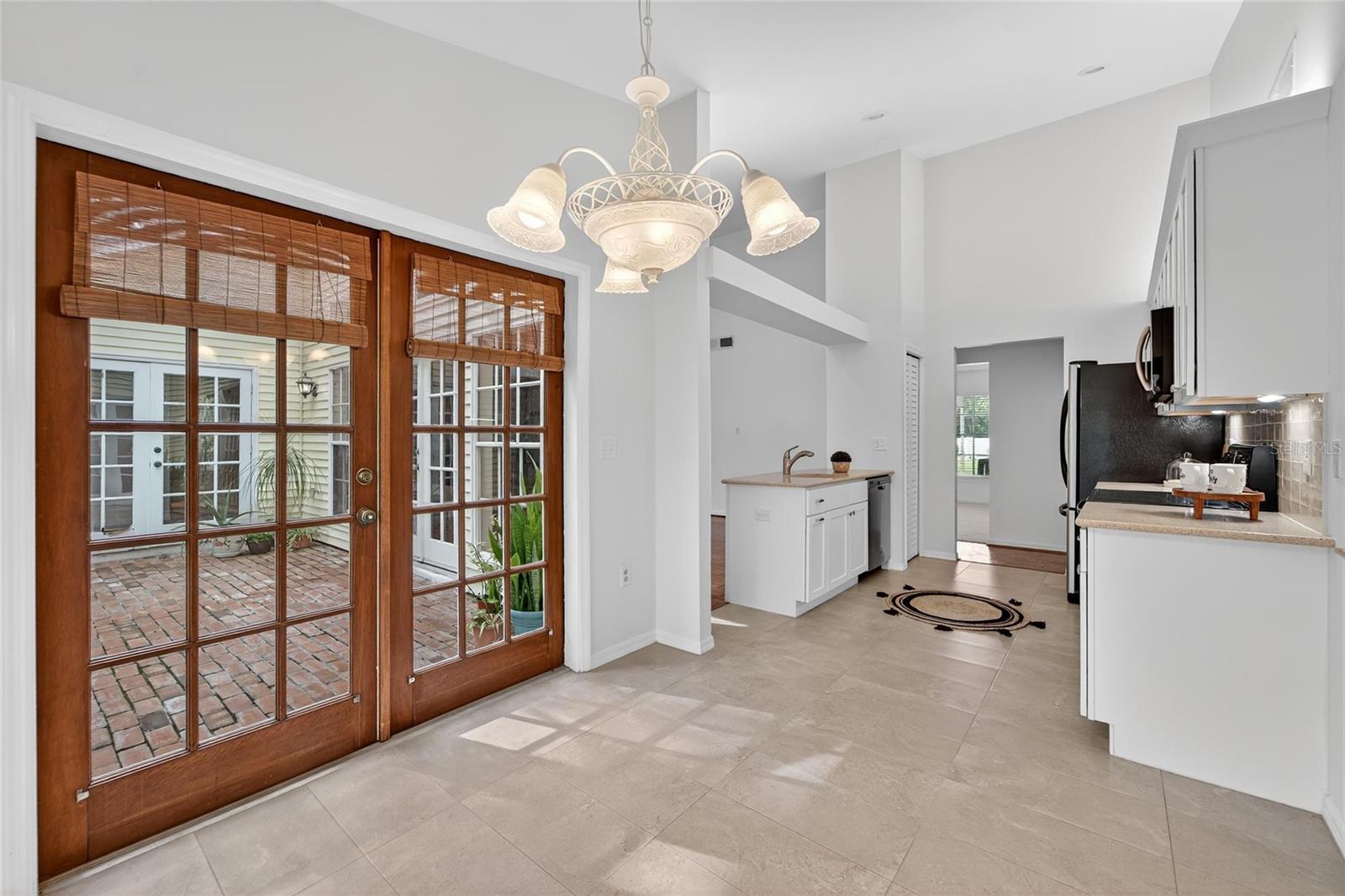 Image 25 of 100 For 2873 Sea Pines Circle W