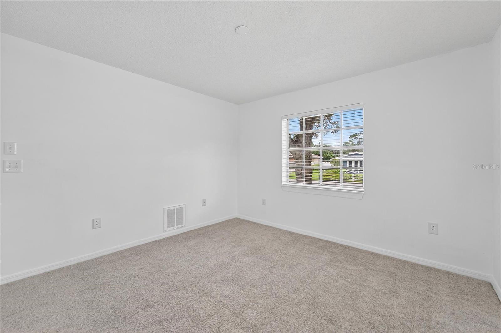 Image 47 of 100 For 2873 Sea Pines Circle W