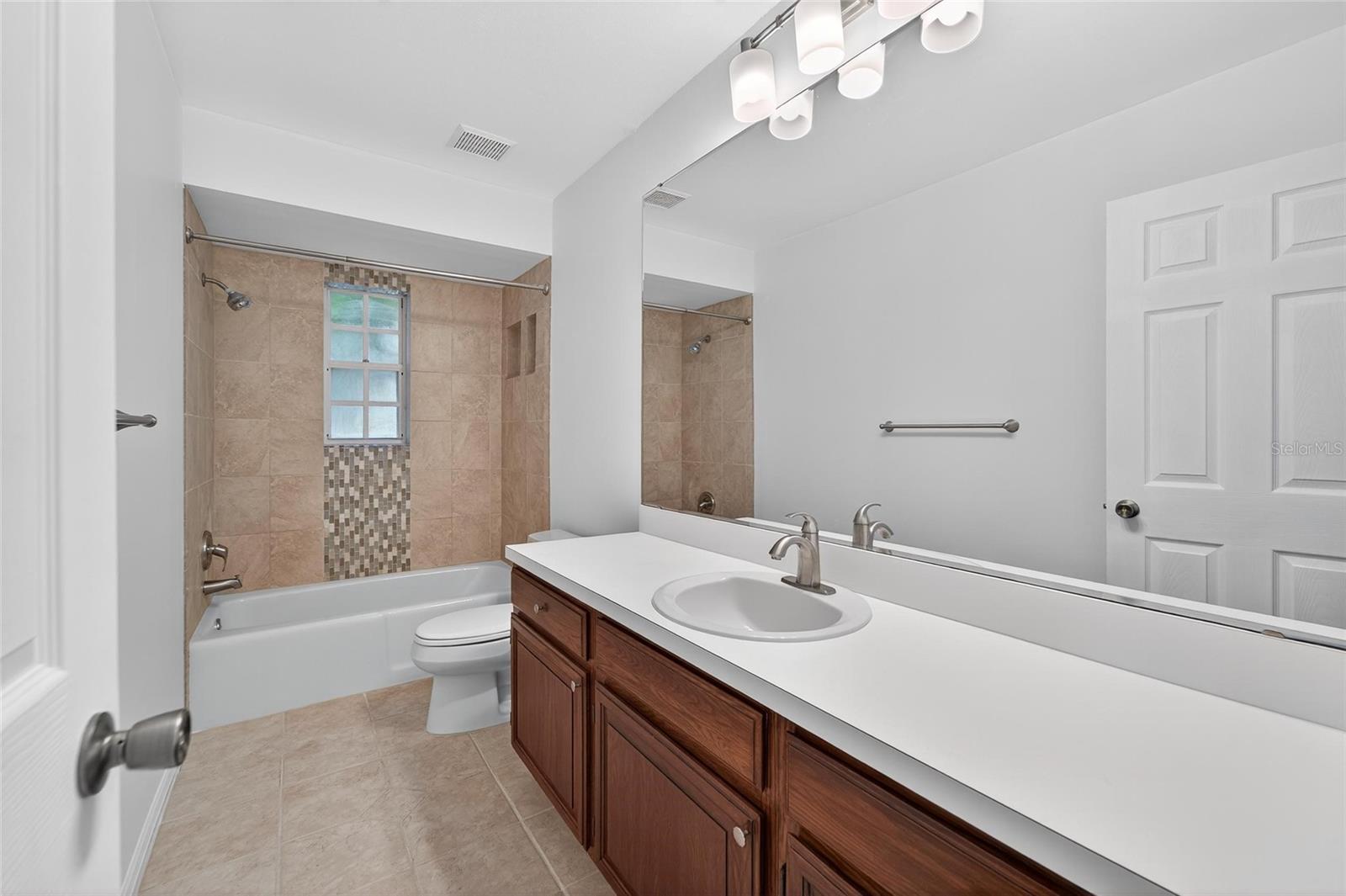 Image 49 of 100 For 2873 Sea Pines Circle W