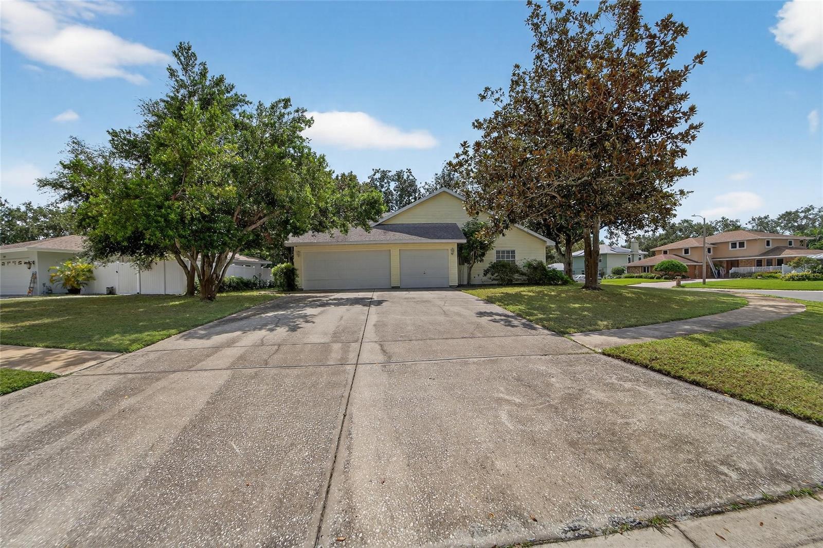 Image 70 of 100 For 2873 Sea Pines Circle W