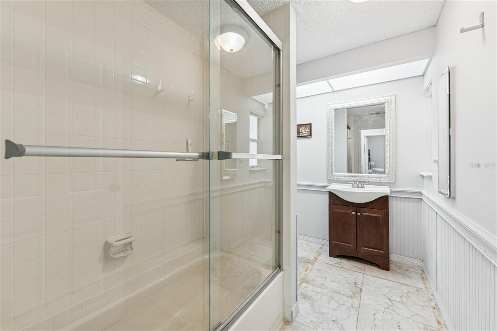 Image 22 of 39 For 5816 Silver Moon Avenue