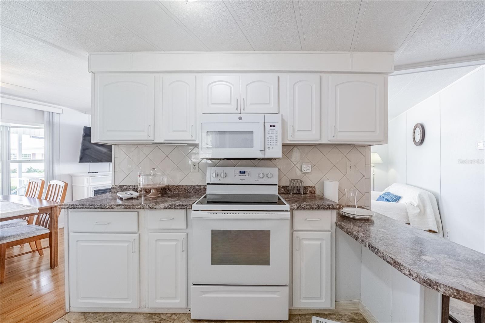 Image 14 of 38 For 5412 Amanda Street