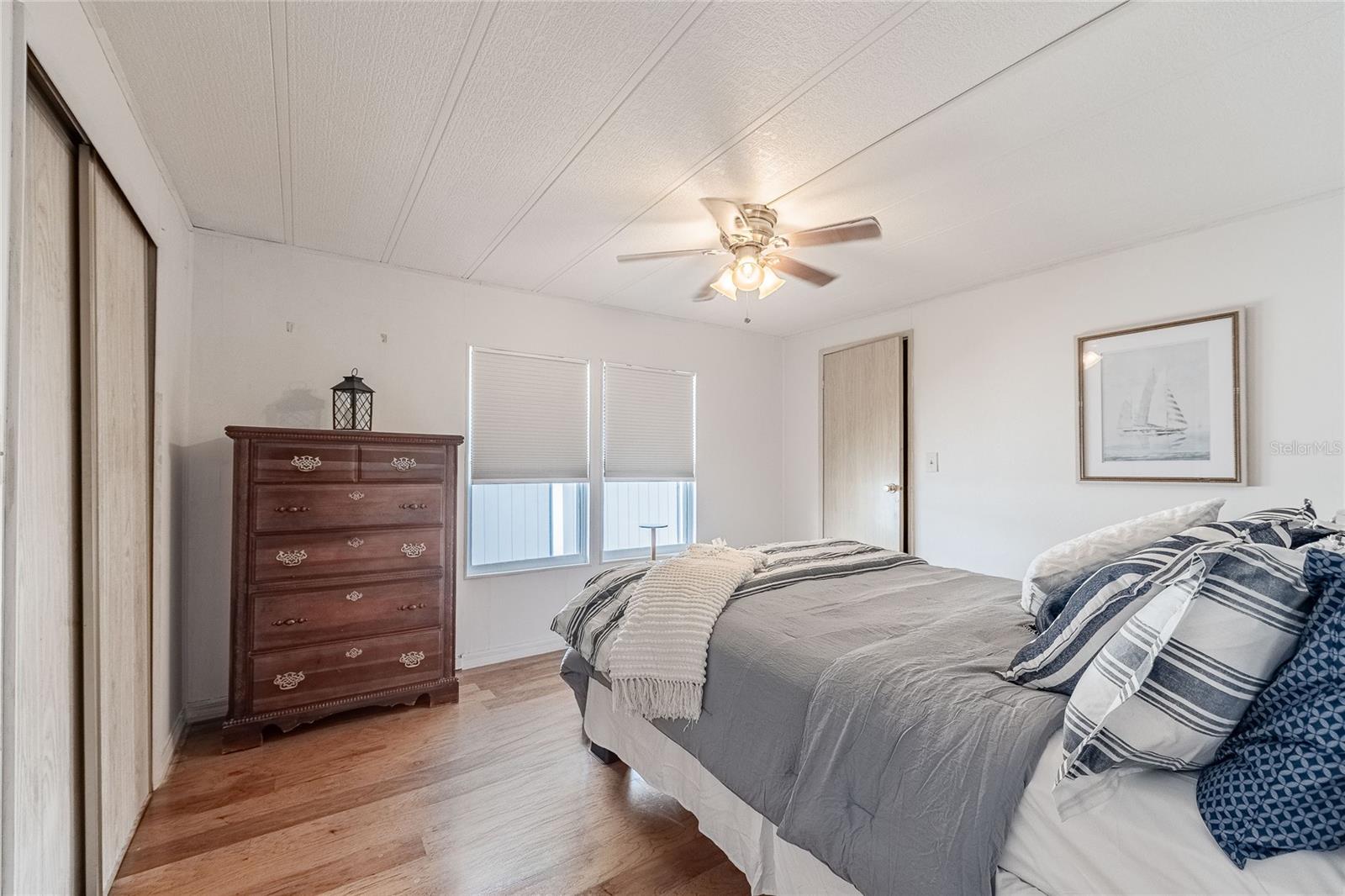 Image 22 of 38 For 5412 Amanda Street
