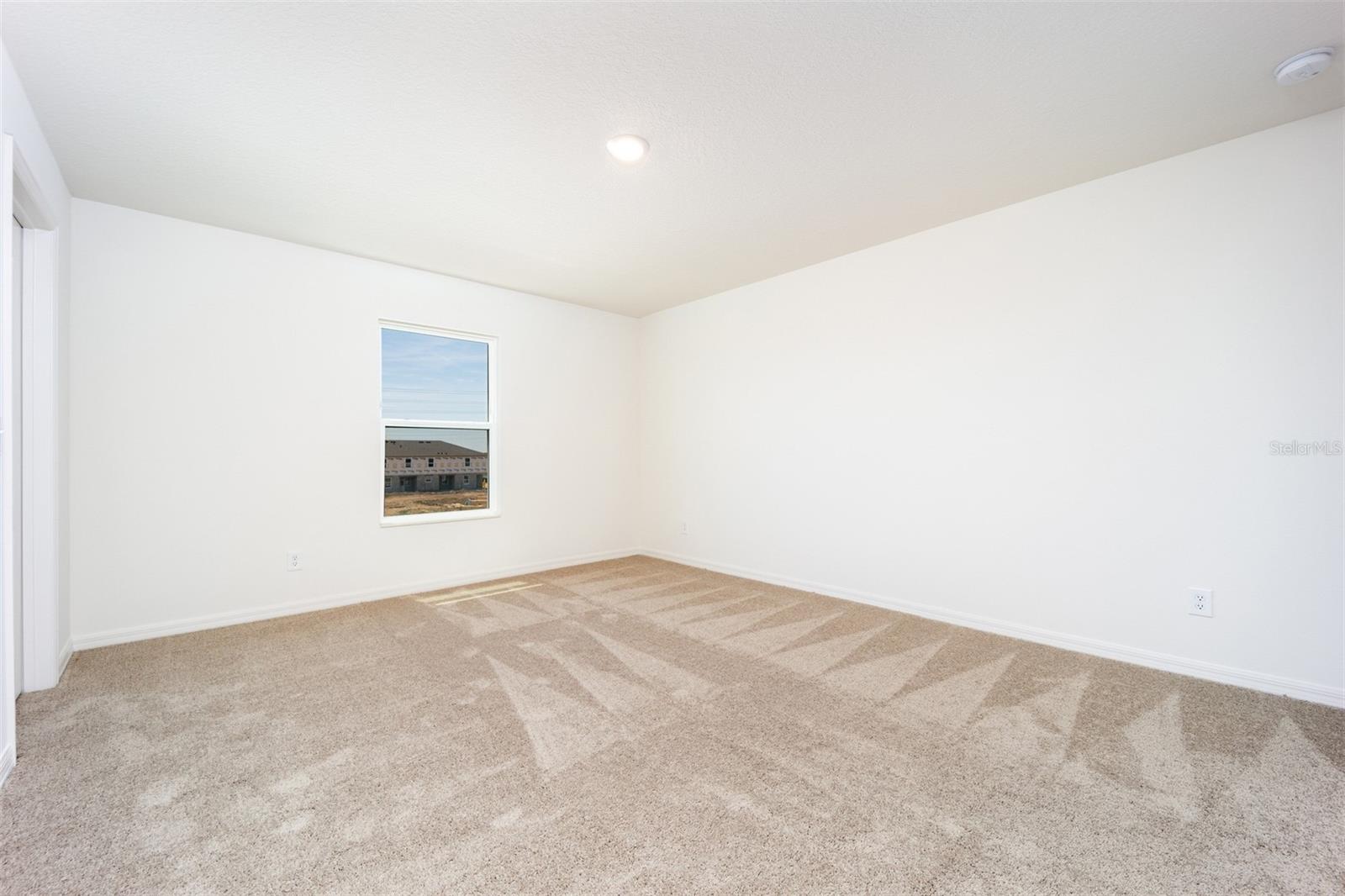 Image 9 of 16 For 745 Poppy Lane