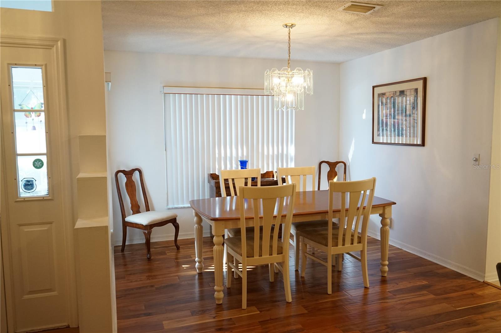 Image 11 of 74 For 653 Mcdaniel Street 178