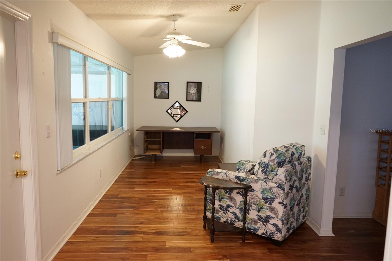 Image 18 of 74 For 653 Mcdaniel Street 178