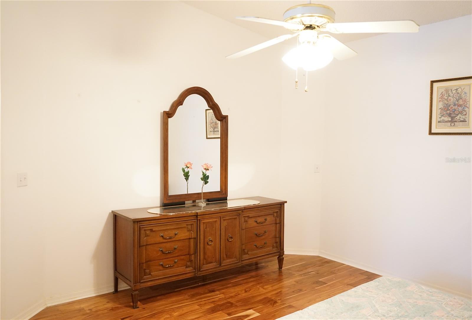 Image 29 of 74 For 653 Mcdaniel Street 178