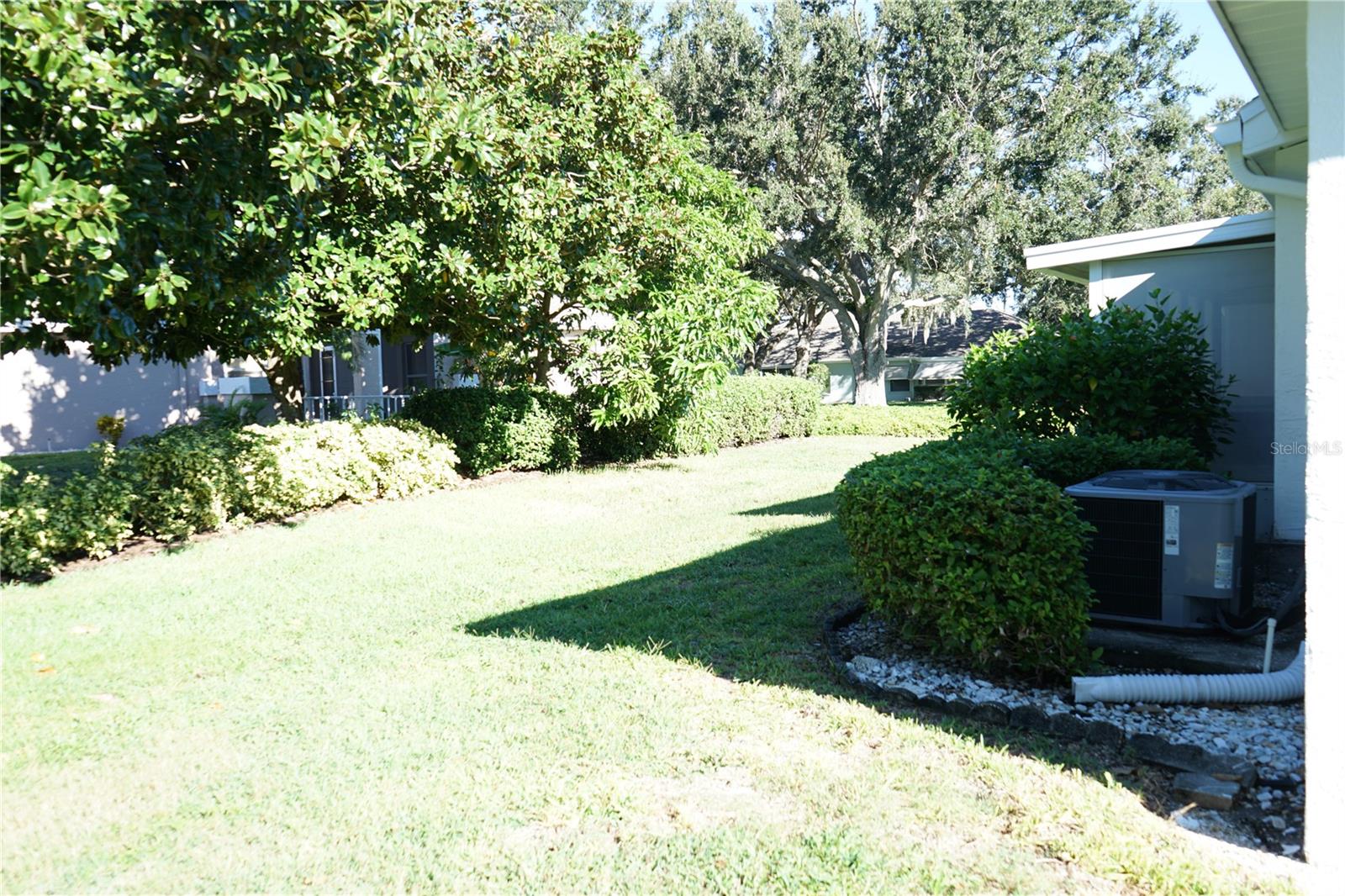 Image 44 of 74 For 653 Mcdaniel Street 178