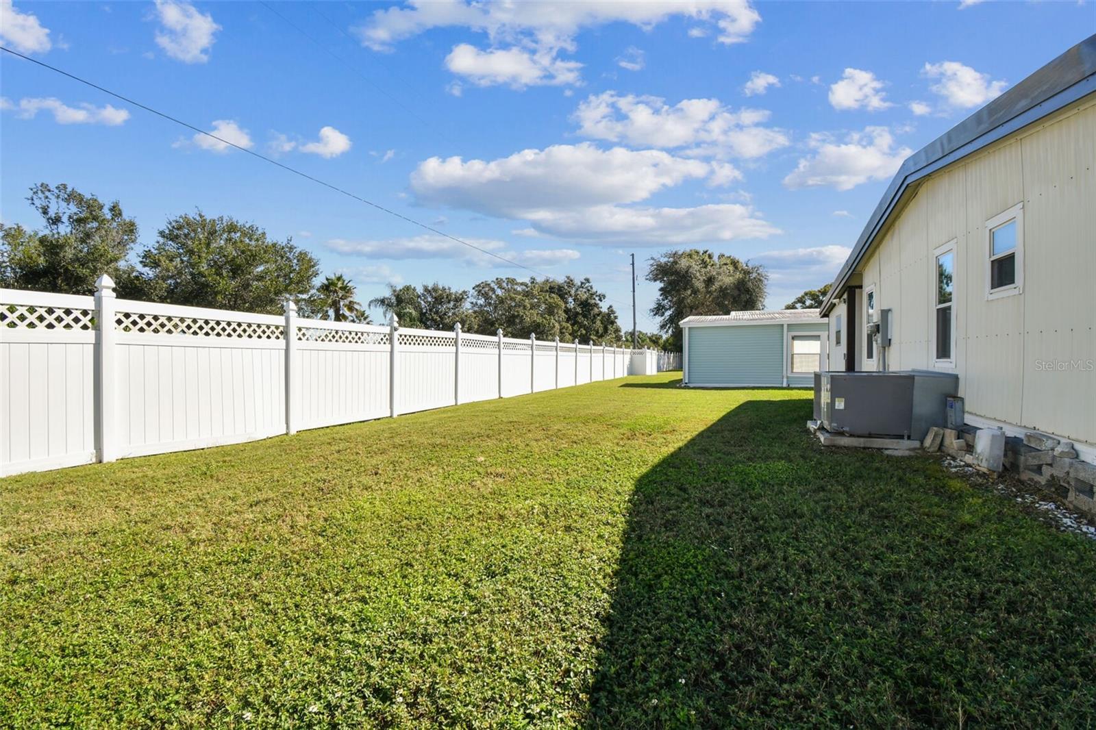 Image 53 of 77 For 12501 Ulmerton Road 71
