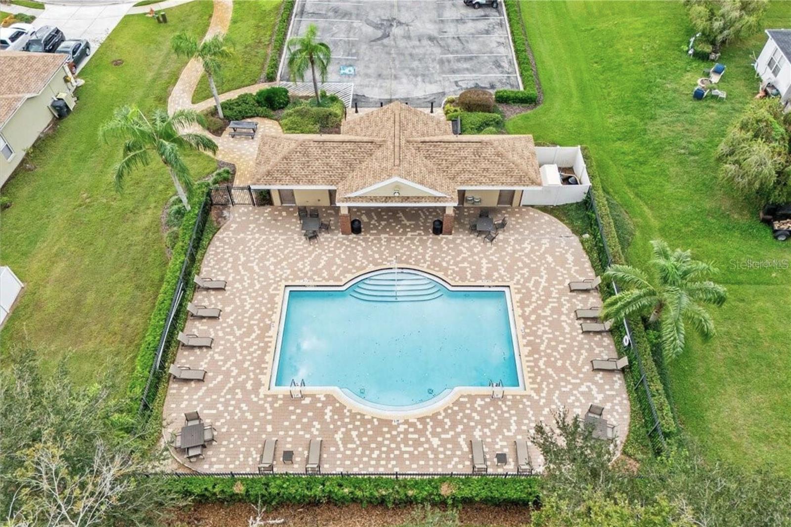 Image 17 of 50 For 4434 Creekside Drive