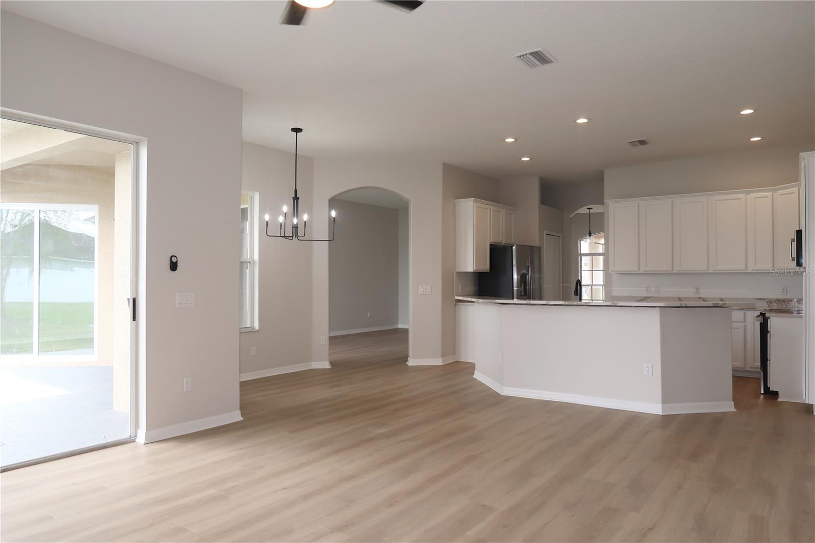 Image 27 of 50 For 4434 Creekside Drive