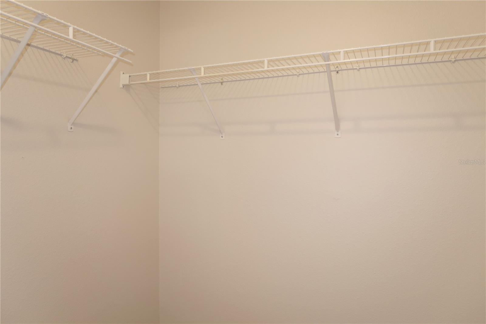 Image 37 of 50 For 4434 Creekside Drive