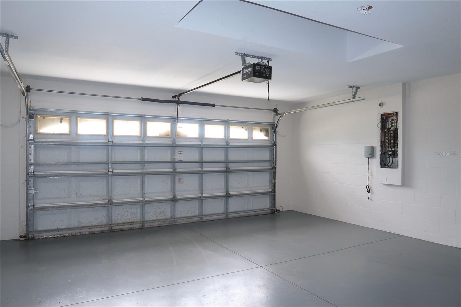 Image 50 of 50 For 4434 Creekside Drive