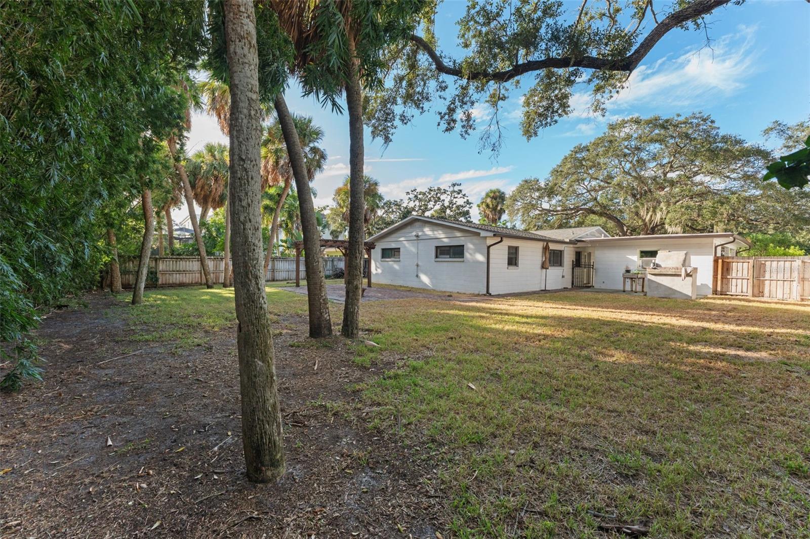 Image 4 of 5 For 4810 San Jose Street