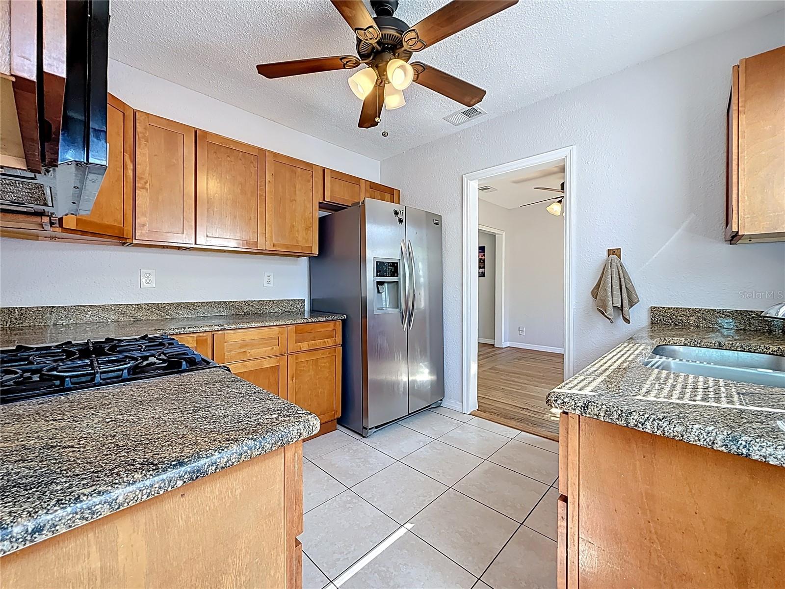 Image 32 of 65 For 320 Kingston Street S