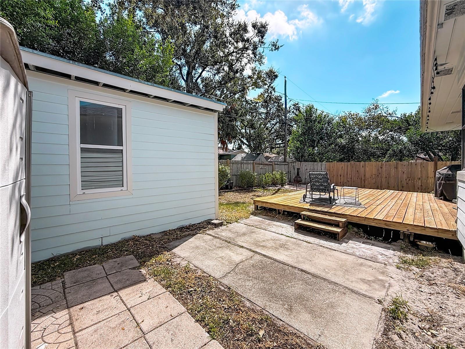 Image 54 of 65 For 320 Kingston Street S