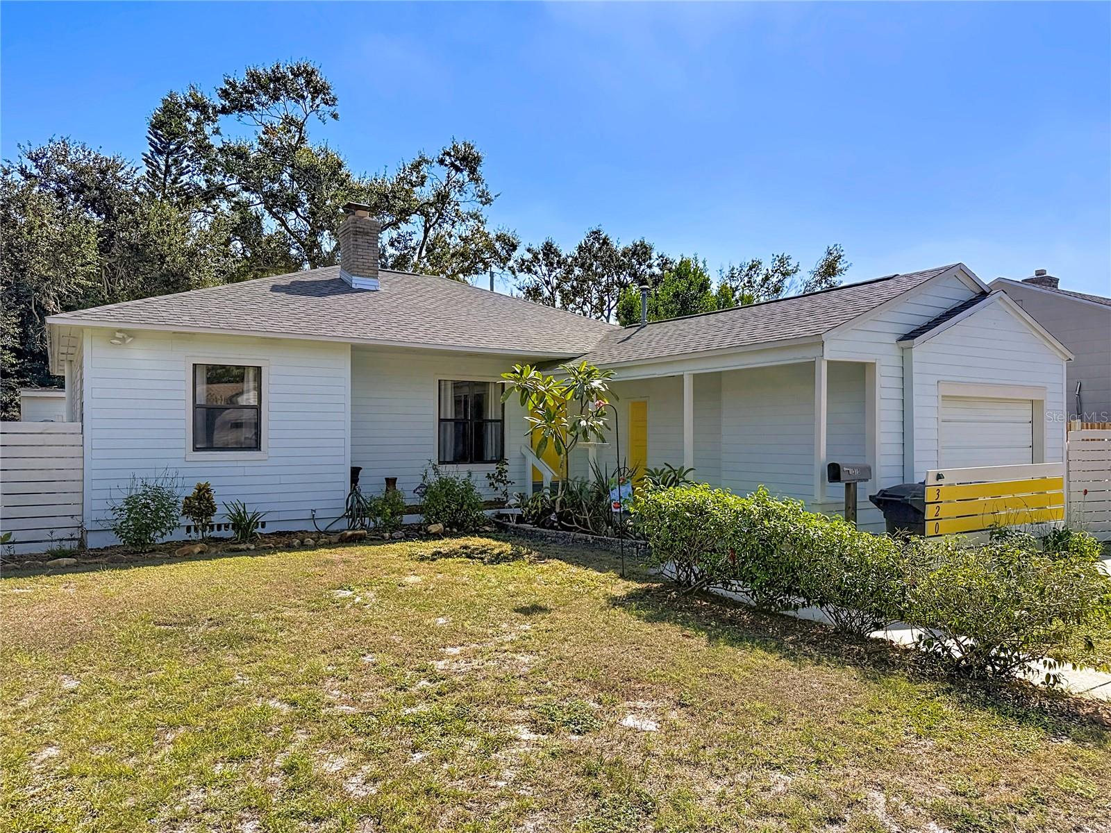 Image 9 of 65 For 320 Kingston Street S