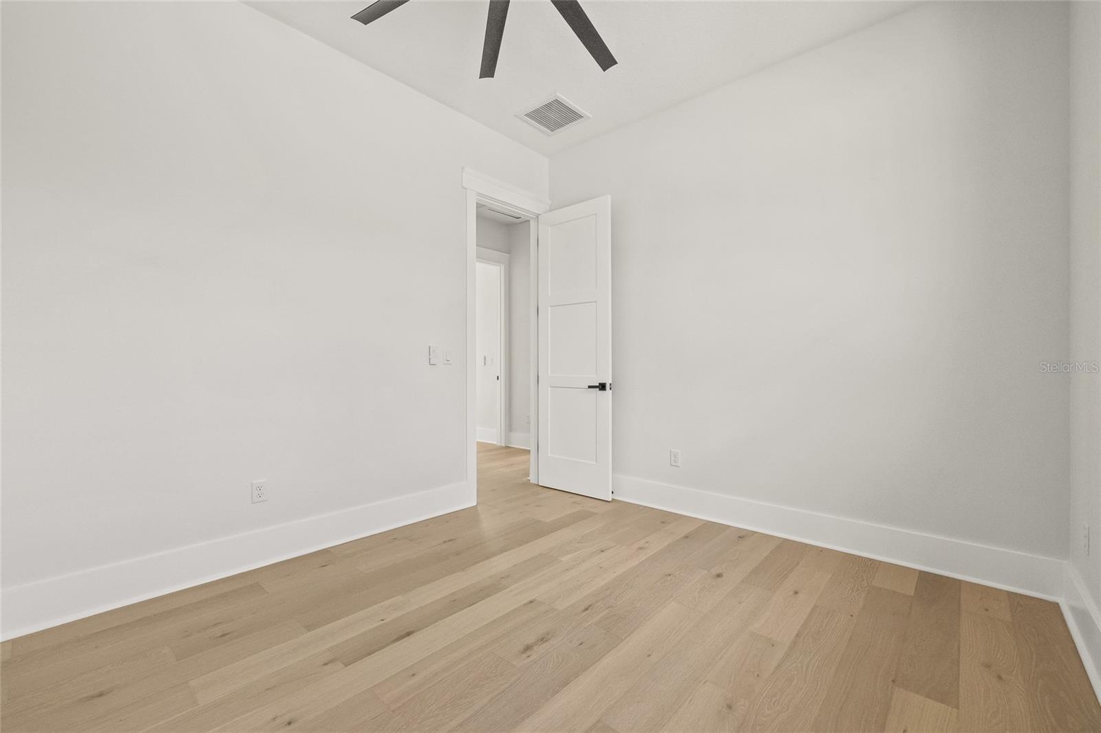 Image 41 of 52 For 6901 3rd Avenue N
