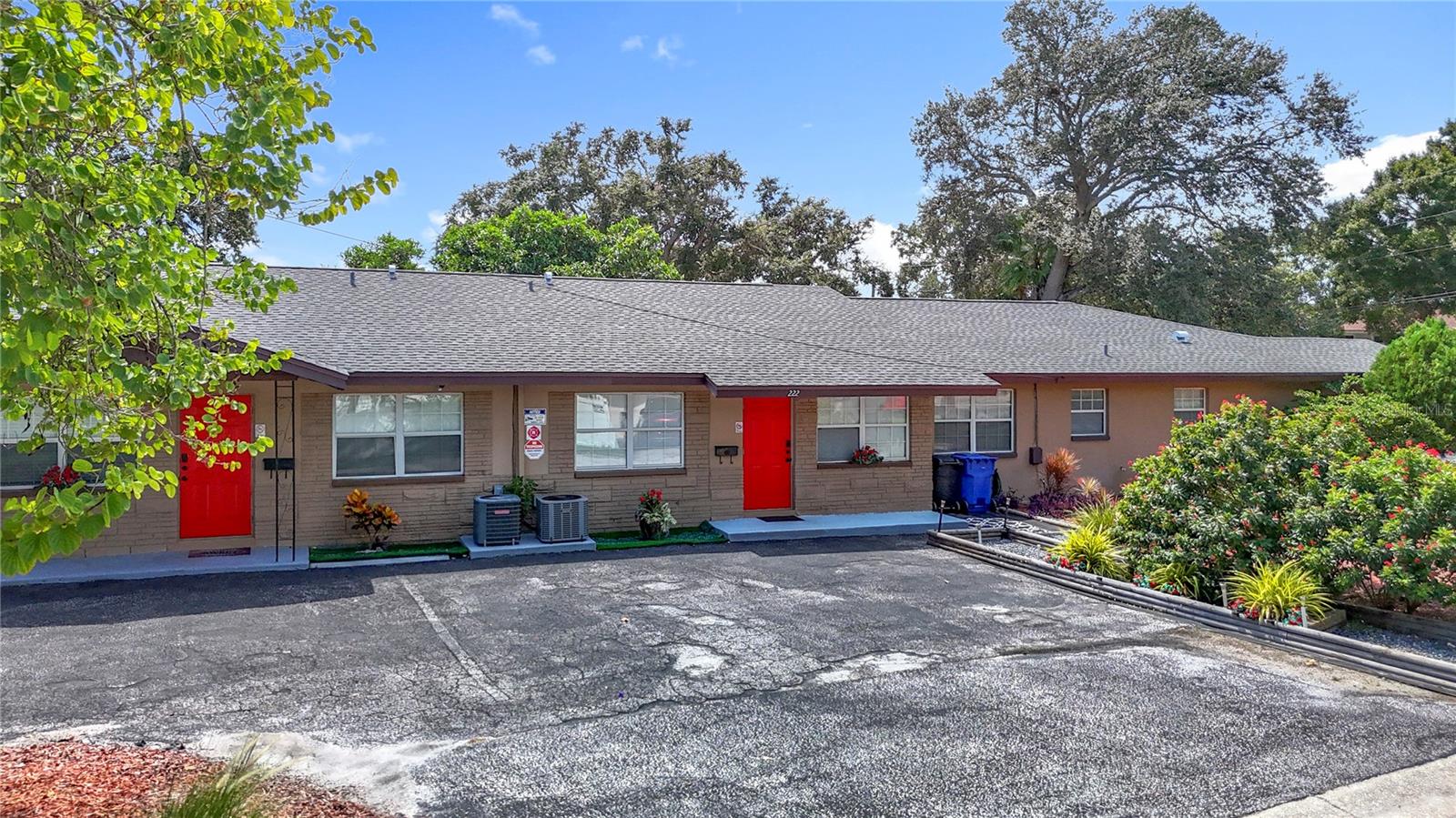 Image 11 of 100 For 139 Jefferson Circle N