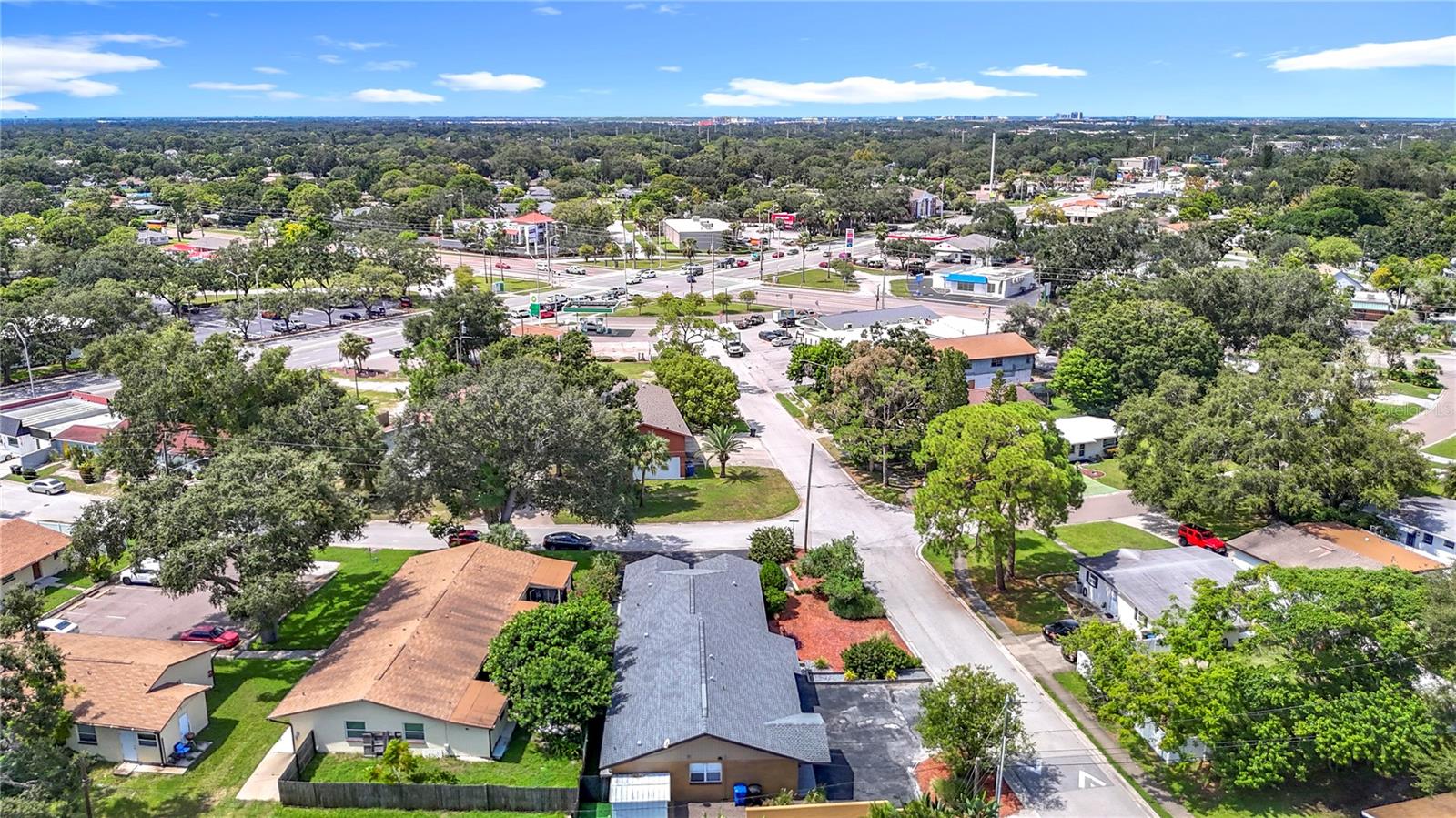 Image 2 of 100 For 139 Jefferson Circle N