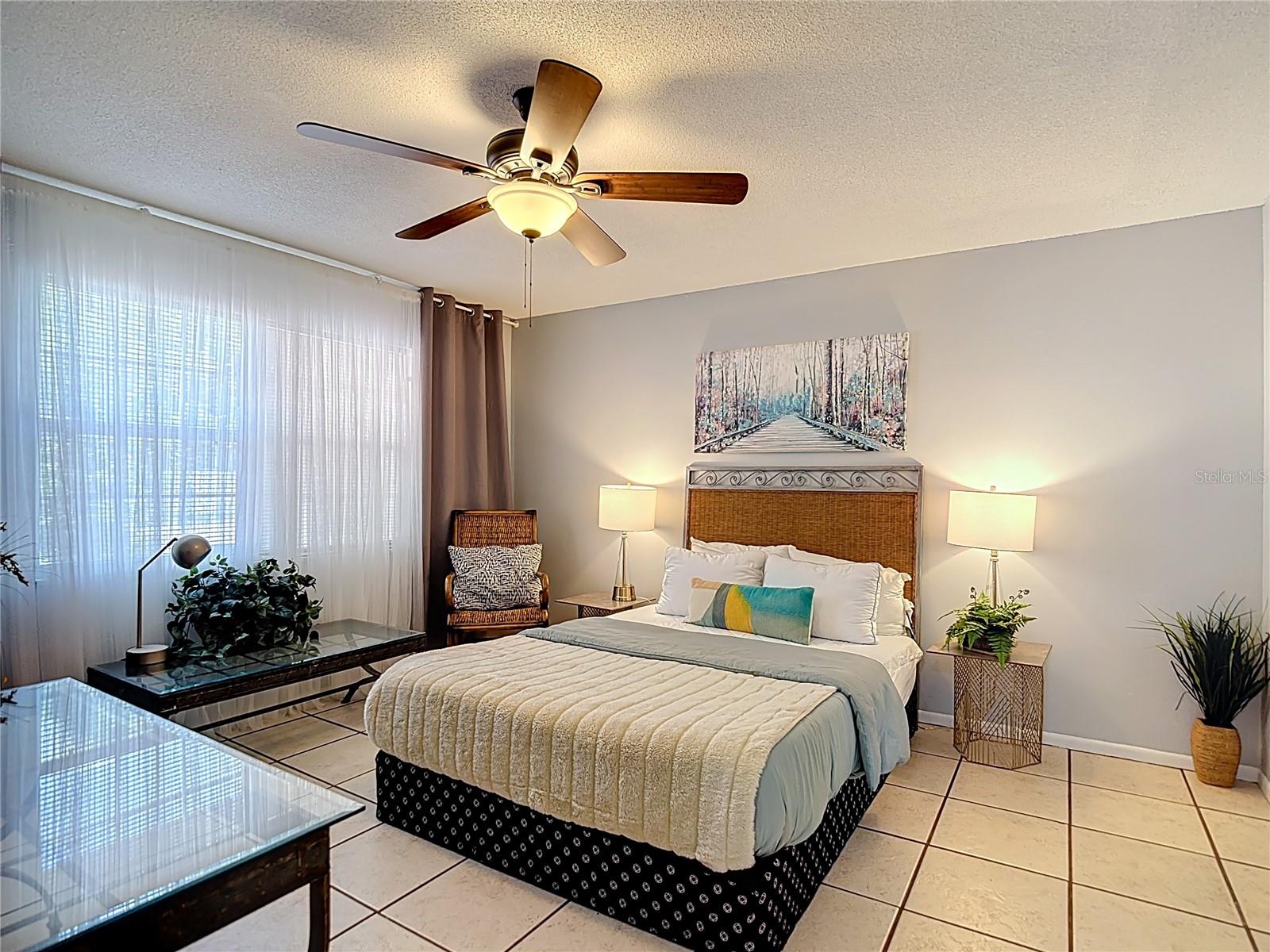 Image 25 of 100 For 139 Jefferson Circle N