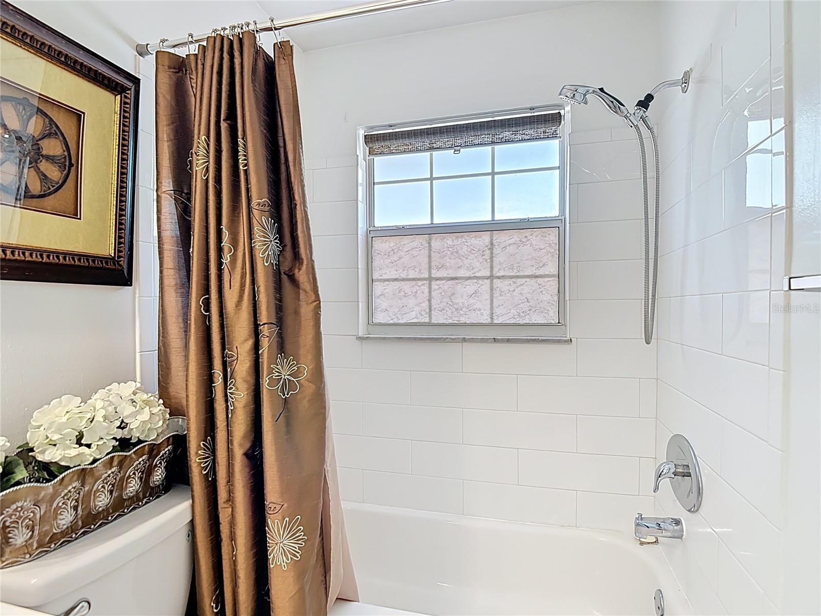 Image 28 of 100 For 139 Jefferson Circle N