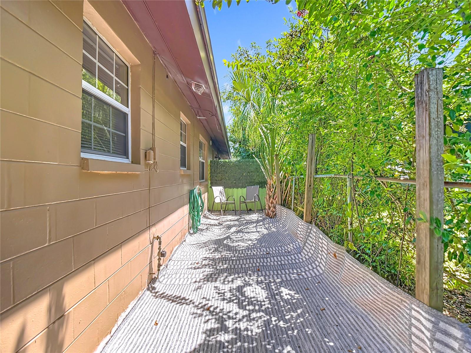 Image 44 of 100 For 139 Jefferson Circle N