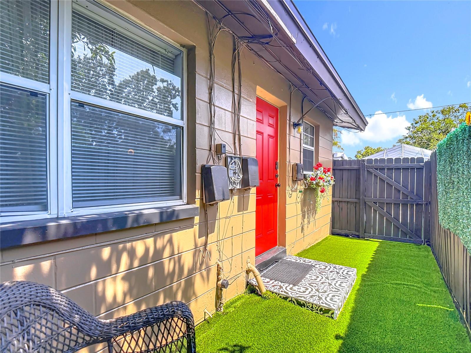 Image 71 of 100 For 139 Jefferson Circle N