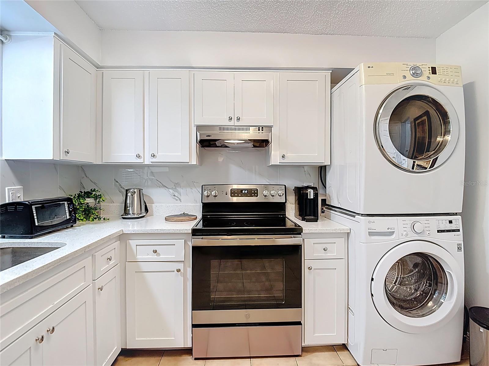 Image 82 of 100 For 139 Jefferson Circle N