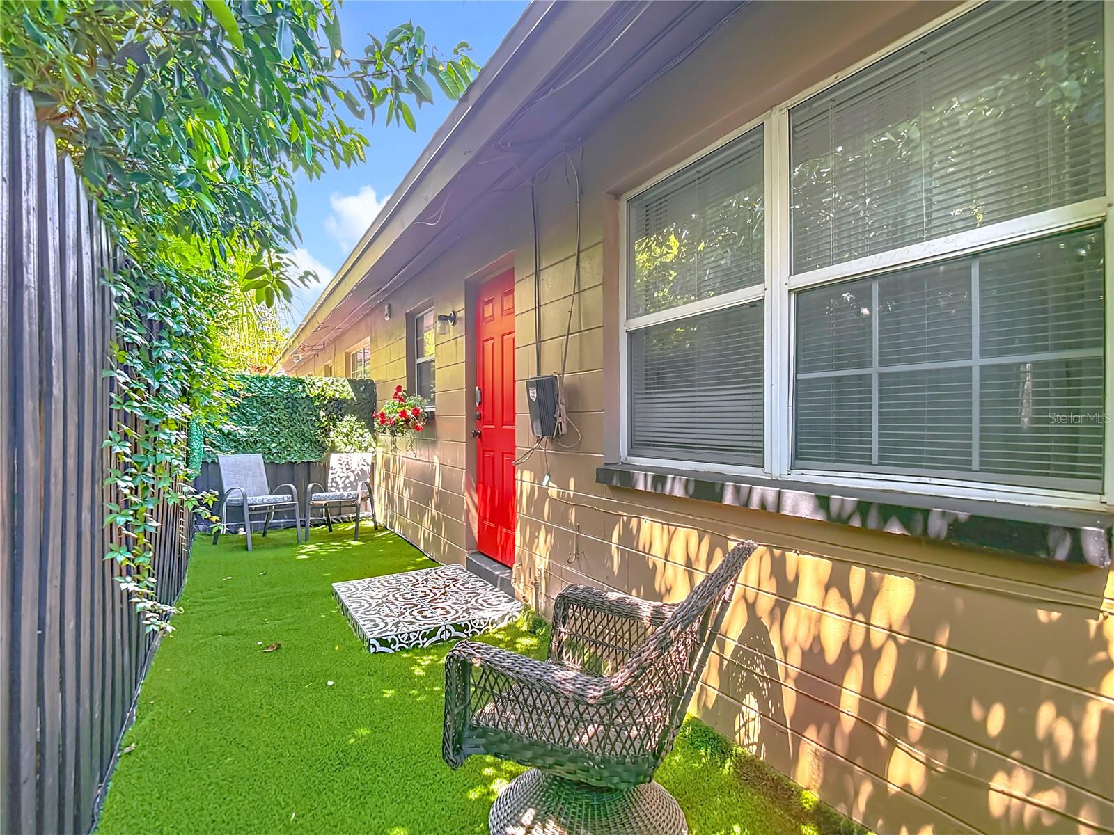 Image 92 of 100 For 139 Jefferson Circle N