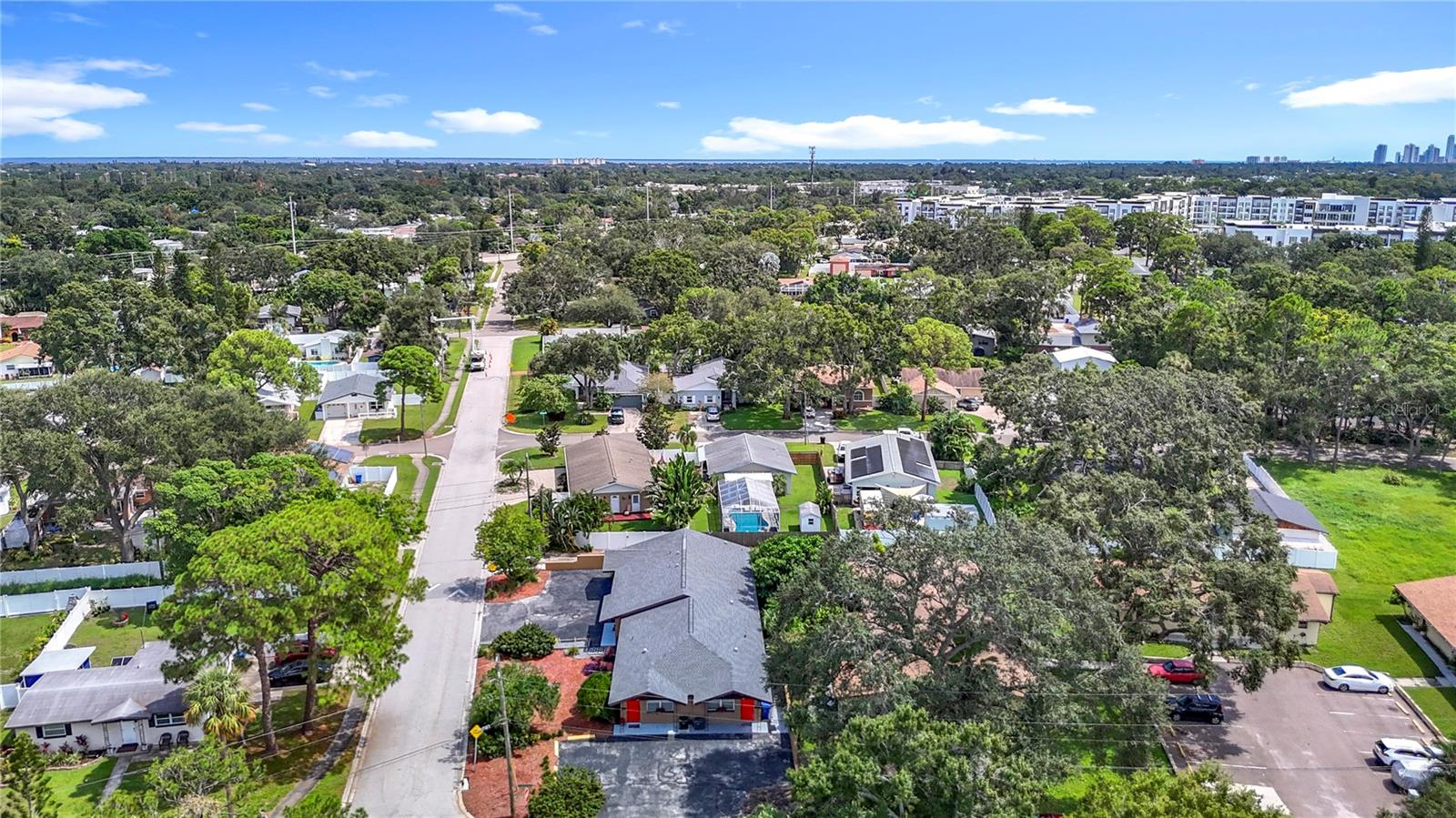 Image 95 of 100 For 139 Jefferson Circle N