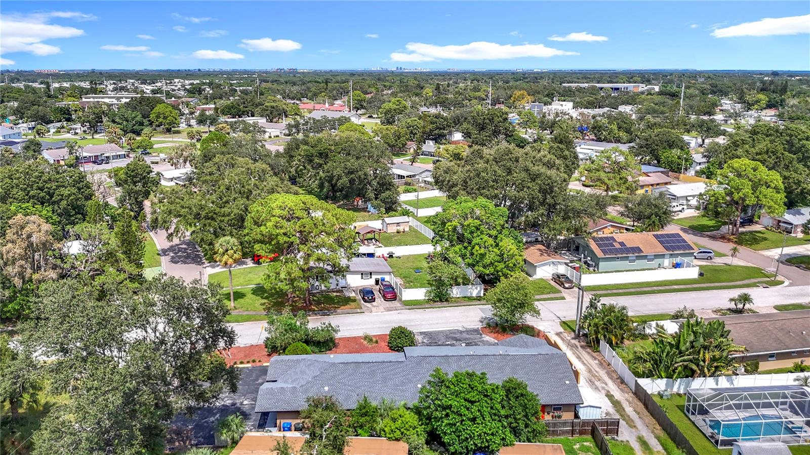 Image 96 of 100 For 139 Jefferson Circle N