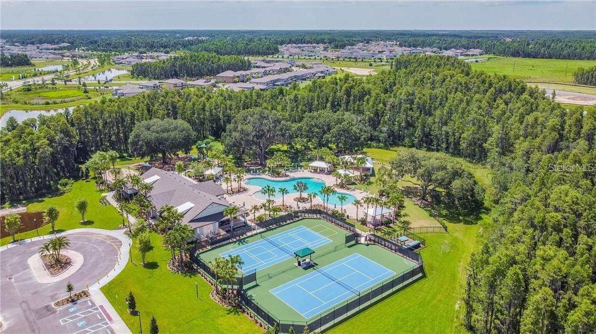 Image 24 of 26 For 19356 Hawk Valley Drive