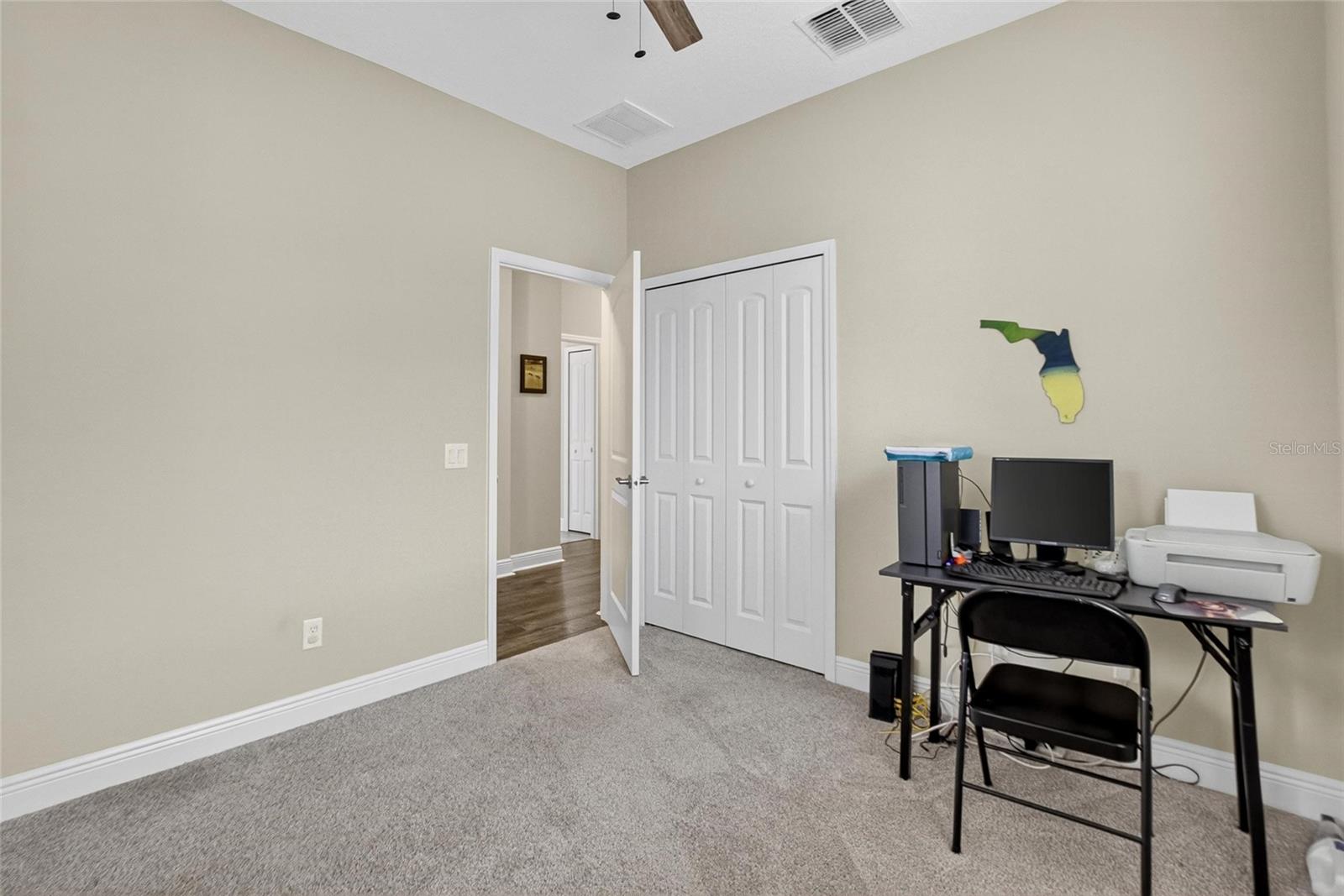 Image 5 of 26 For 19356 Hawk Valley Drive