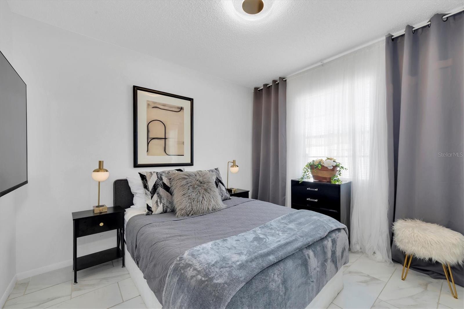 Image 15 of 41 For 7397 34th Street N