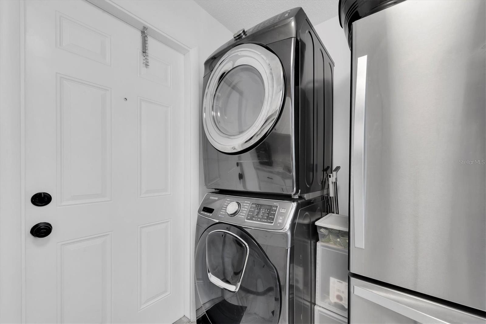 Image 17 of 41 For 7397 34th Street N