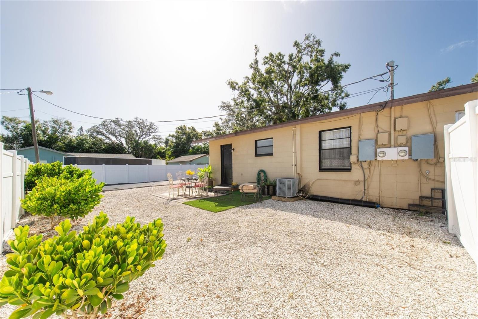 Image 25 of 41 For 7397 34th Street N