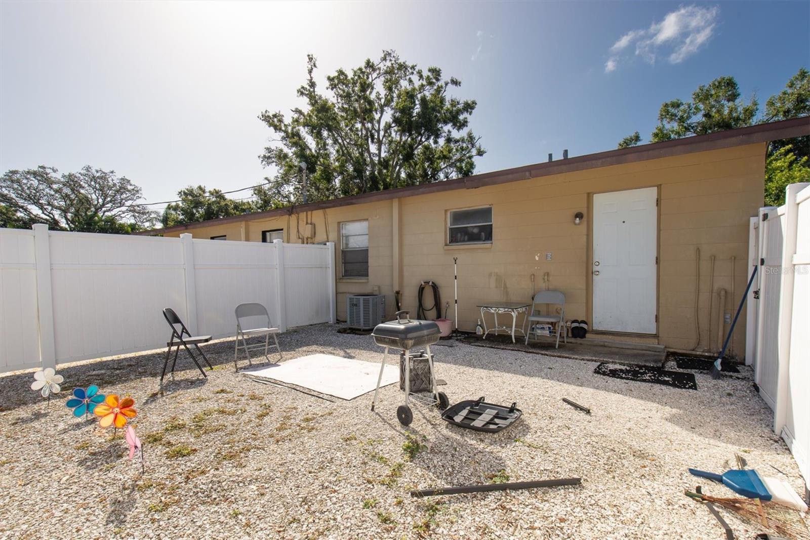 Image 34 of 41 For 7397 34th Street N