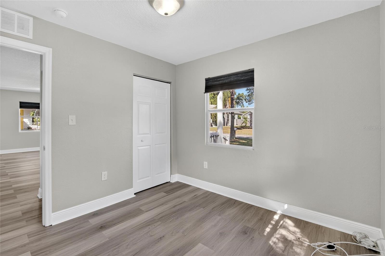 Image 18 of 33 For 1407 Jean Street