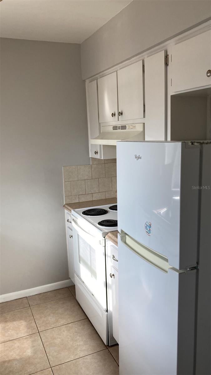 Image 11 of 21 For 3718 Mckay Avenue 206