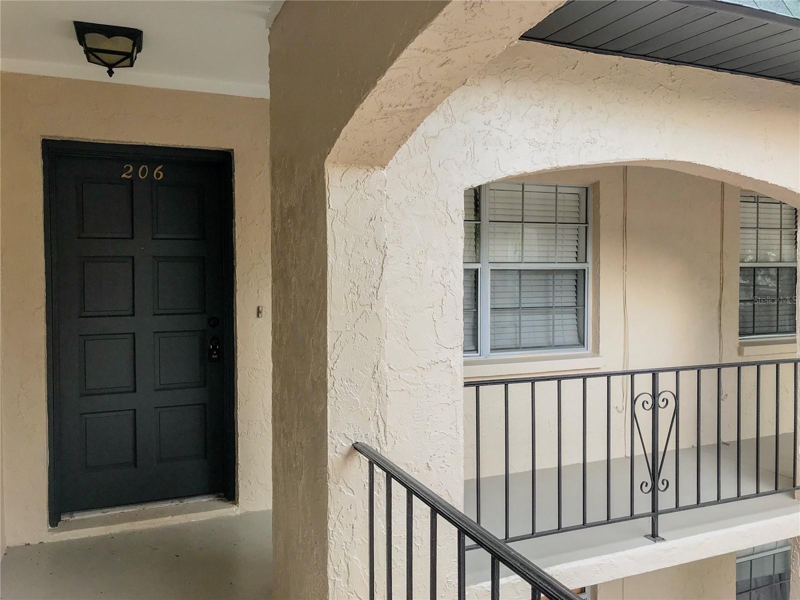 Image 3 of 21 For 3718 Mckay Avenue 206