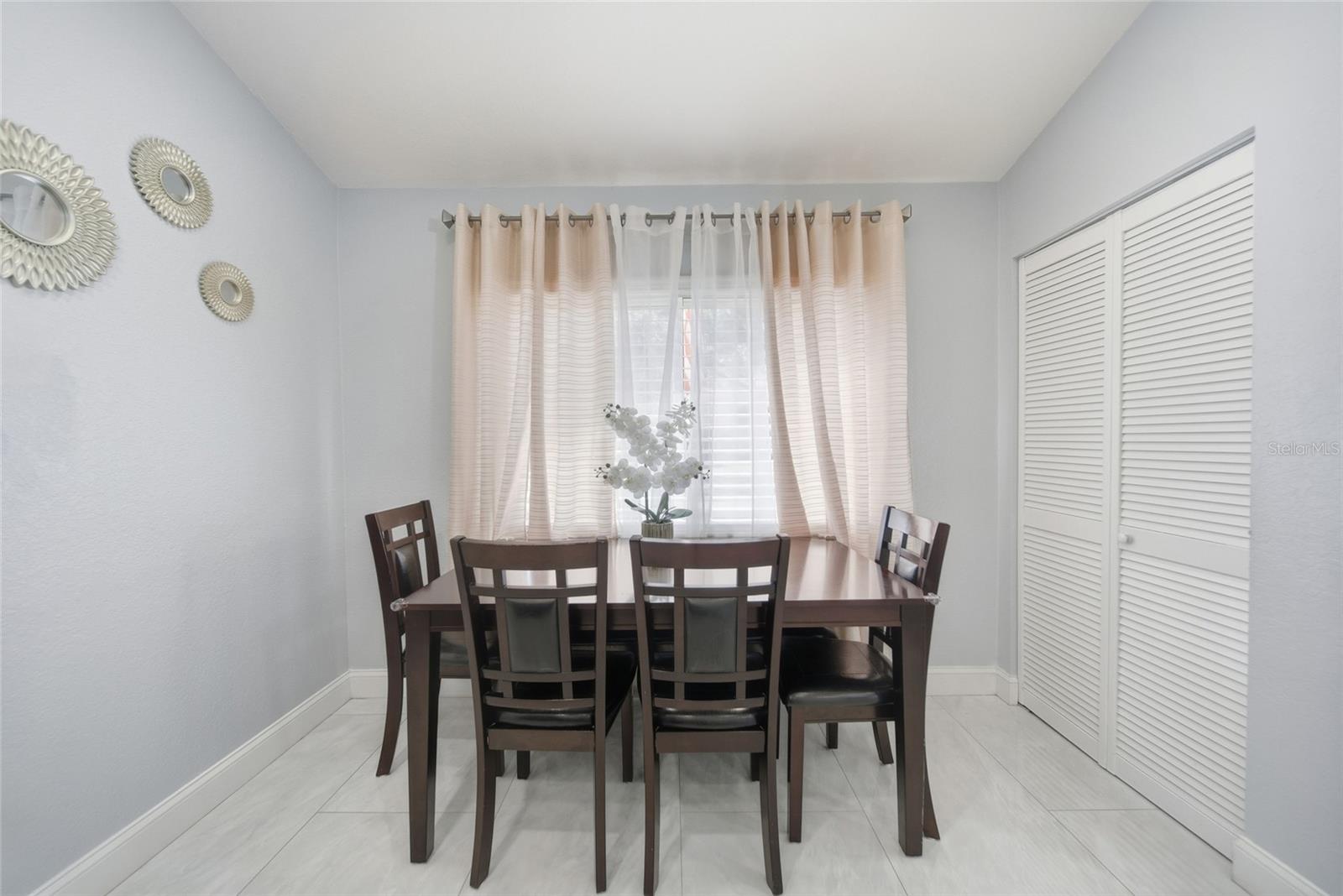 Image 10 of 35 For 12421 Pepperfield Drive