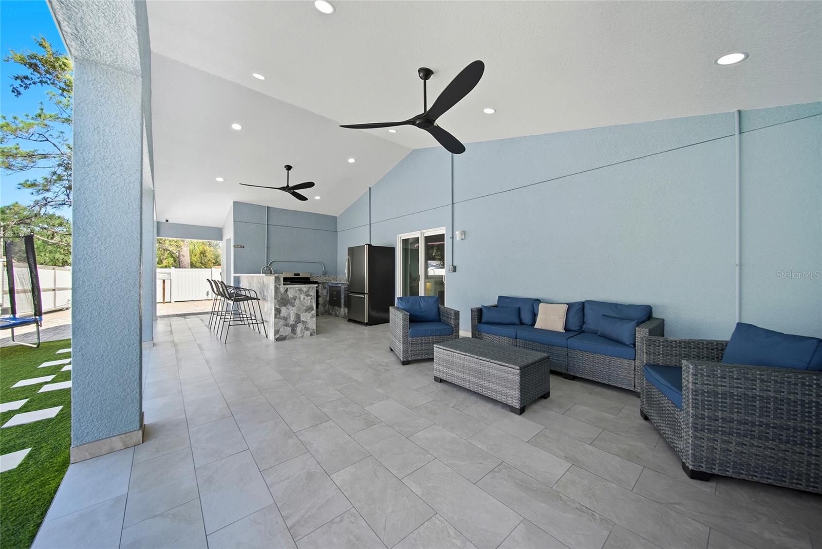 Image 21 of 35 For 12421 Pepperfield Drive