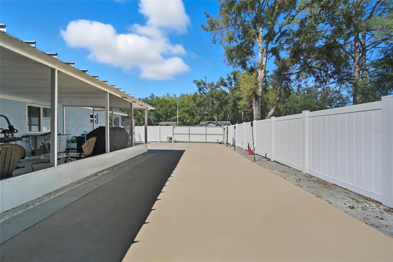 Image 27 of 35 For 12421 Pepperfield Drive