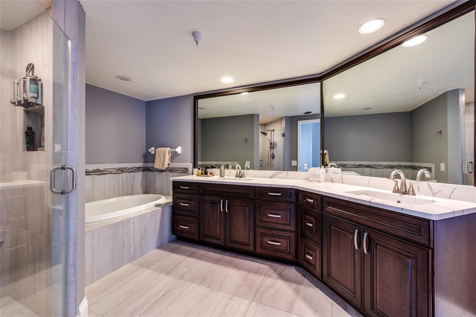 Image 46 of 81 For 4993 Bacopa Lane S 205